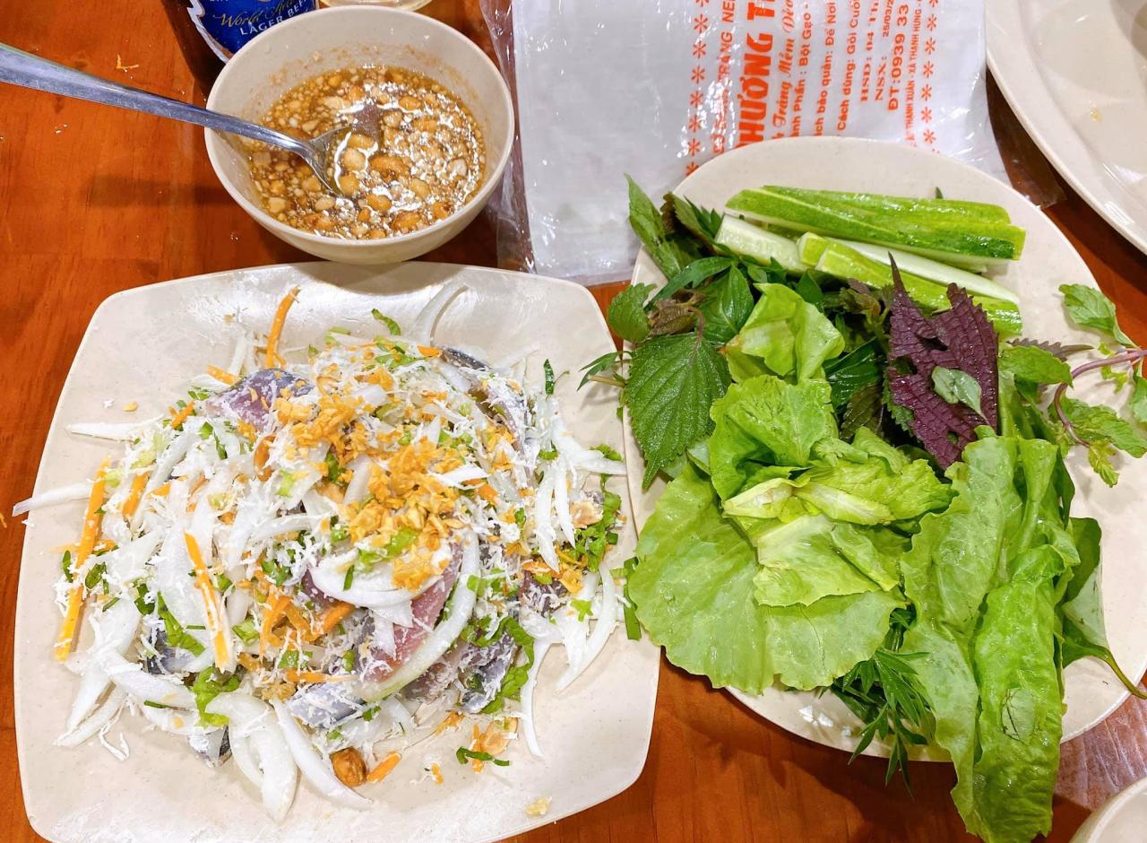 Gỏi Cá Nhám (Gỏi Cá Mập)